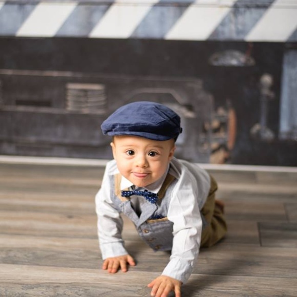 Meet your Posher, Christina - Picture 3 of 4